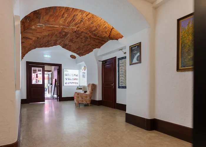 מלון Gasthof-restaurant Kollar Goebl 3*