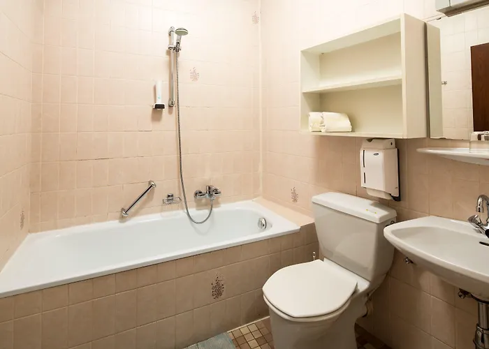 מלון Gasthof-restaurant Kollar Goebl 3*