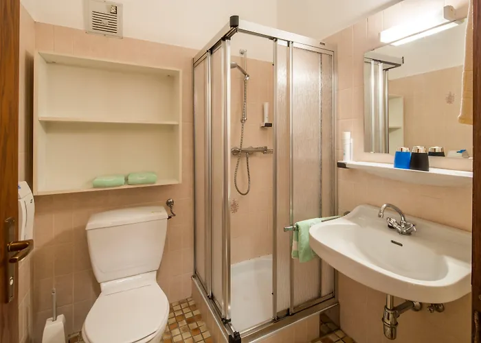 Gasthof-restaurant Kollar Goebl 3* 도이치란즈베르그